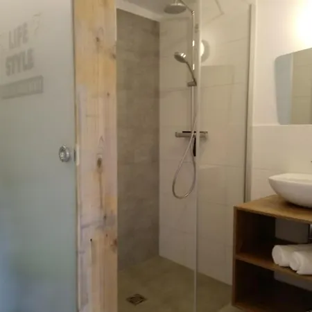 Girbl Bio Zimmer Strobl