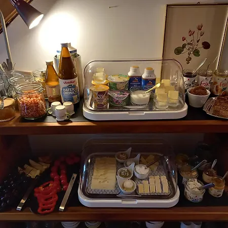 Girbl Bio Zimmer Strobl