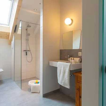 Girbl Bio Zimmer Strobl