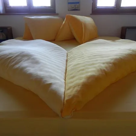 Daire Girbl Bio Zimmer *