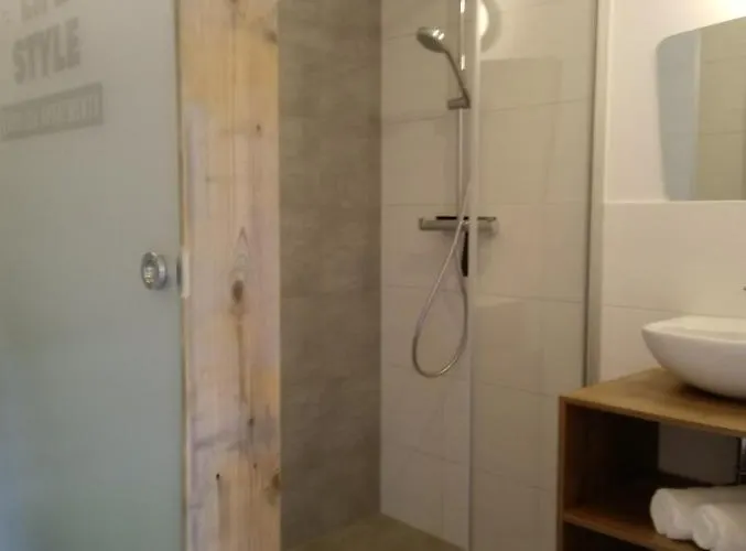 Girbl Bio Zimmer Strobl