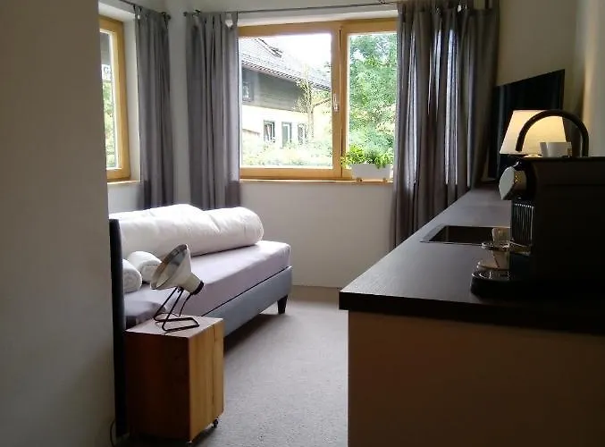 Girbl Bio Zimmer Strobl